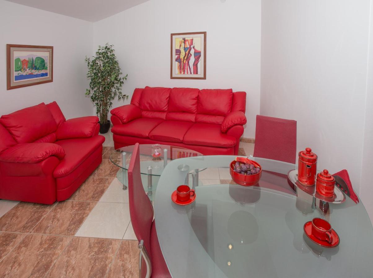 Apartments Marcela Makarska Extérieur photo