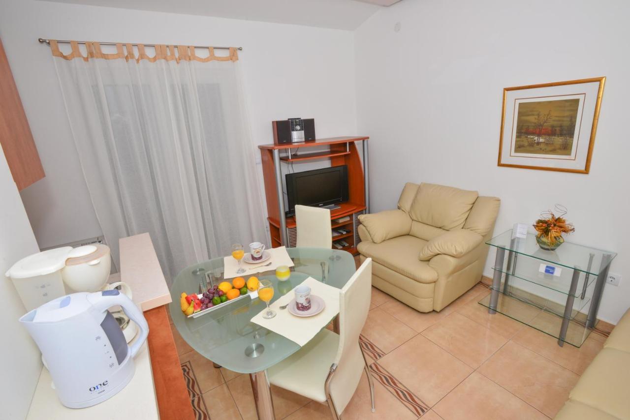Apartments Marcela Makarska Extérieur photo